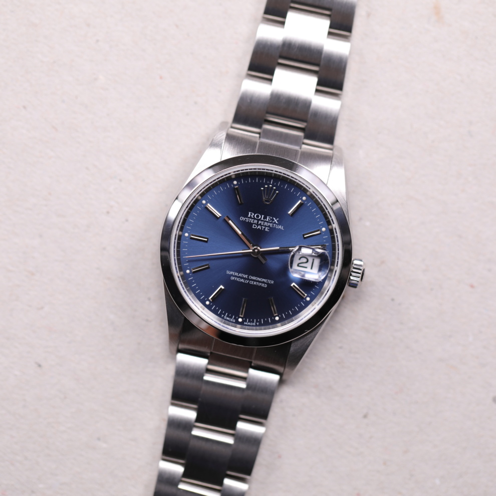 Rolex Oyster Perpetual Date - 15200