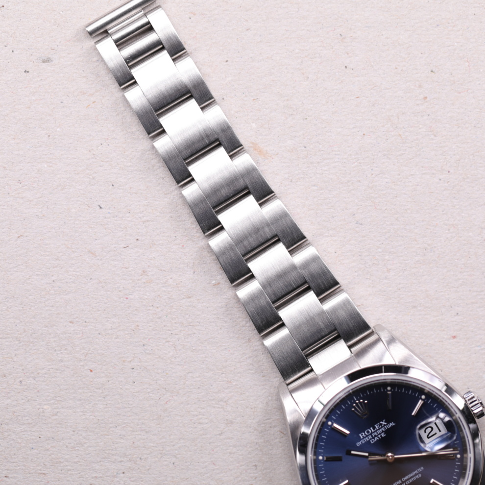 Rolex Oyster Perpetual Date - 15200