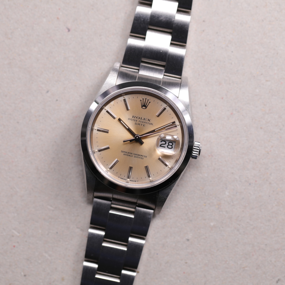 Rolex Oyster Perpetual Date - 15200