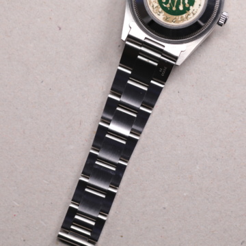 Rolex Oyster Perpetual Date - 15200