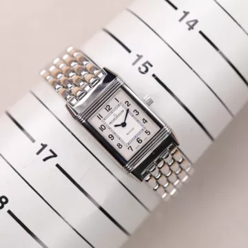 Jaeger LeCoultre Reverso Quartz - 260.8.47