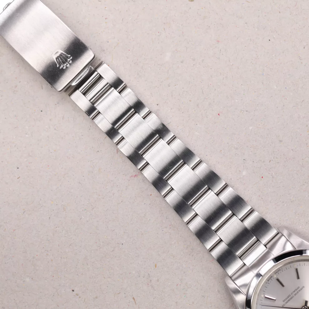 Rolex Oyster Perpetual Date - 15200