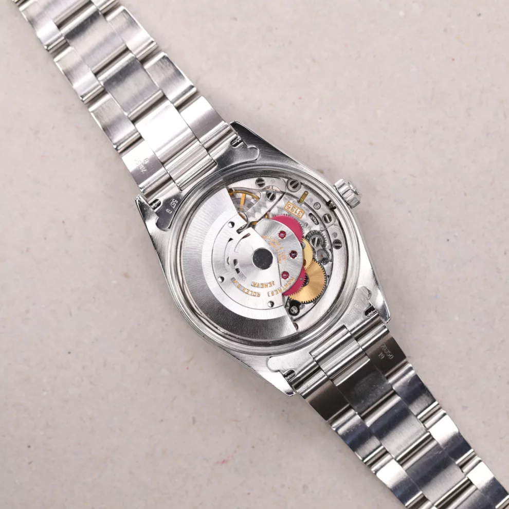 Rolex Oyster Perpetual Date - 15200